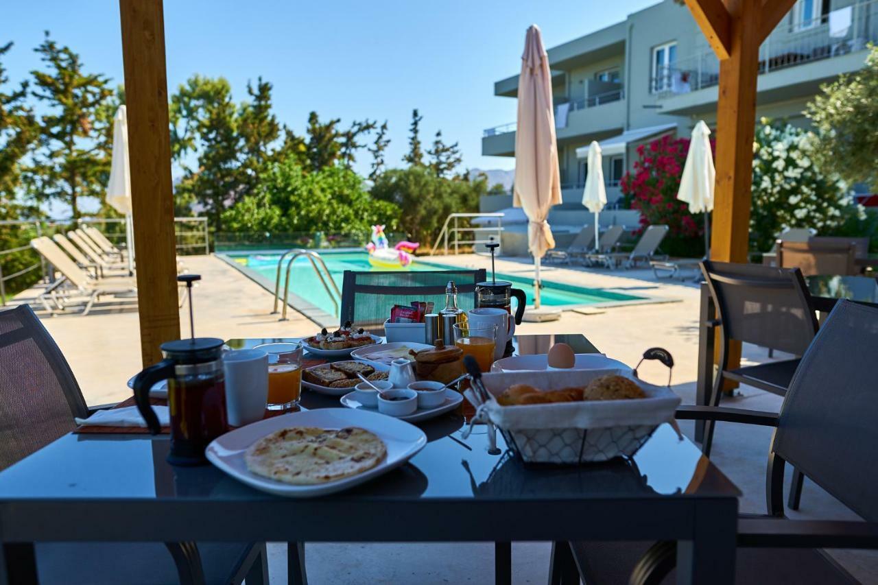 Casa Manolesos Hotel