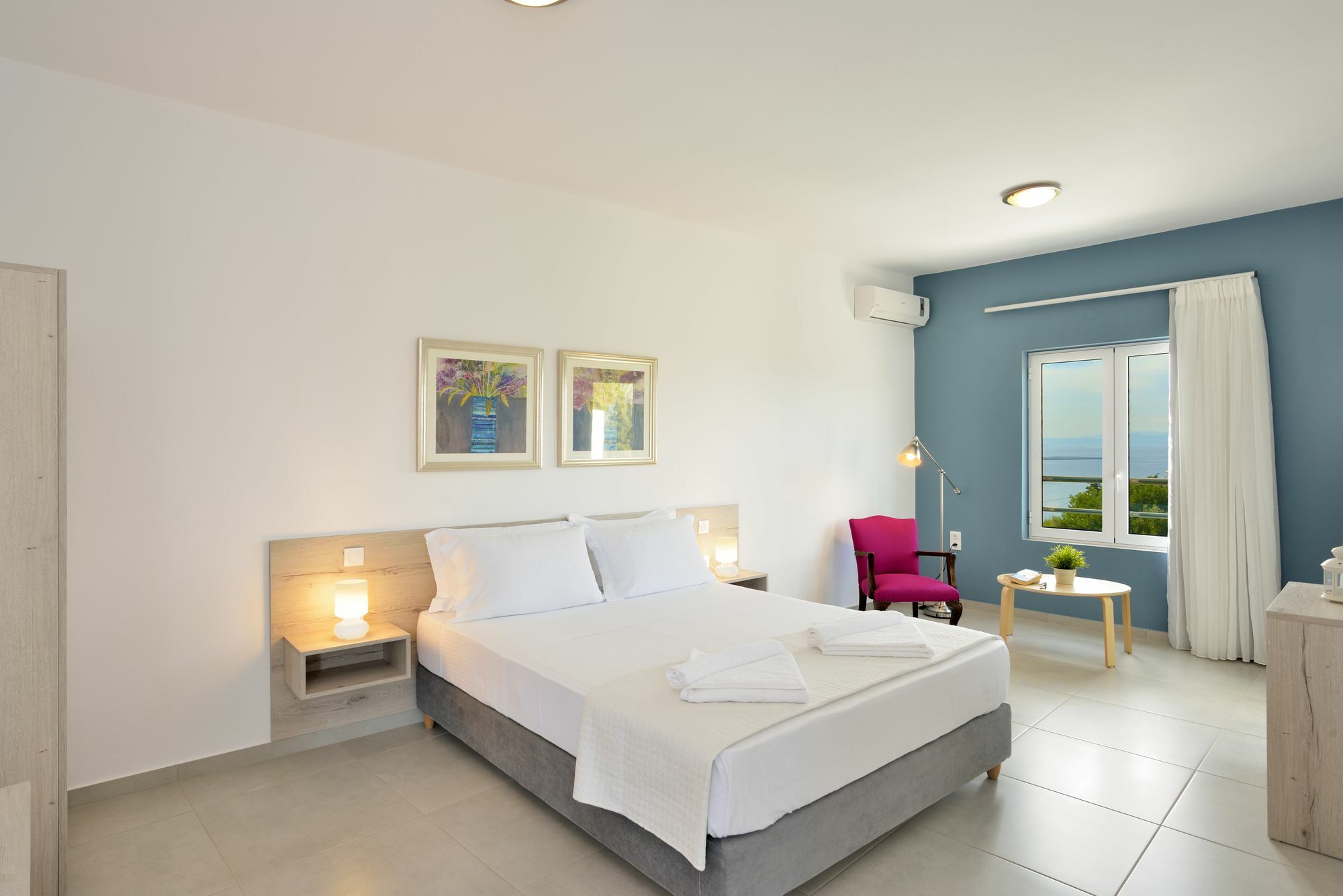 Casa Manolesos 3*
