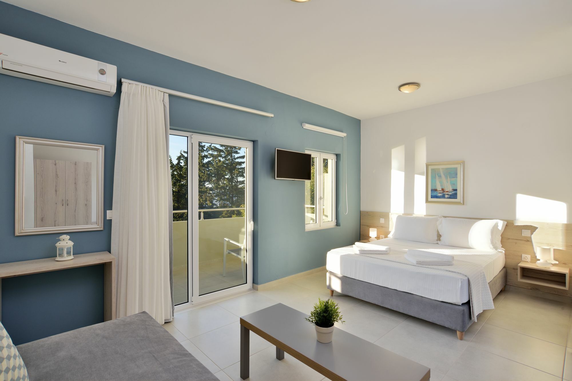 Casa Manolesos 3*